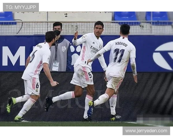 罗马阵容深度问题逐步反映,关键战轮换能力面临考验 罗马阵容深度问题逐步反映,关键战轮换能力面临考验